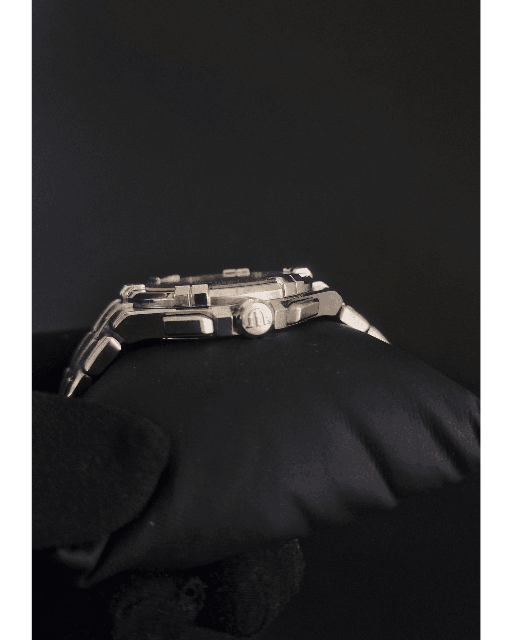Maurice Lacroix Aikon Chronograph — view 3
