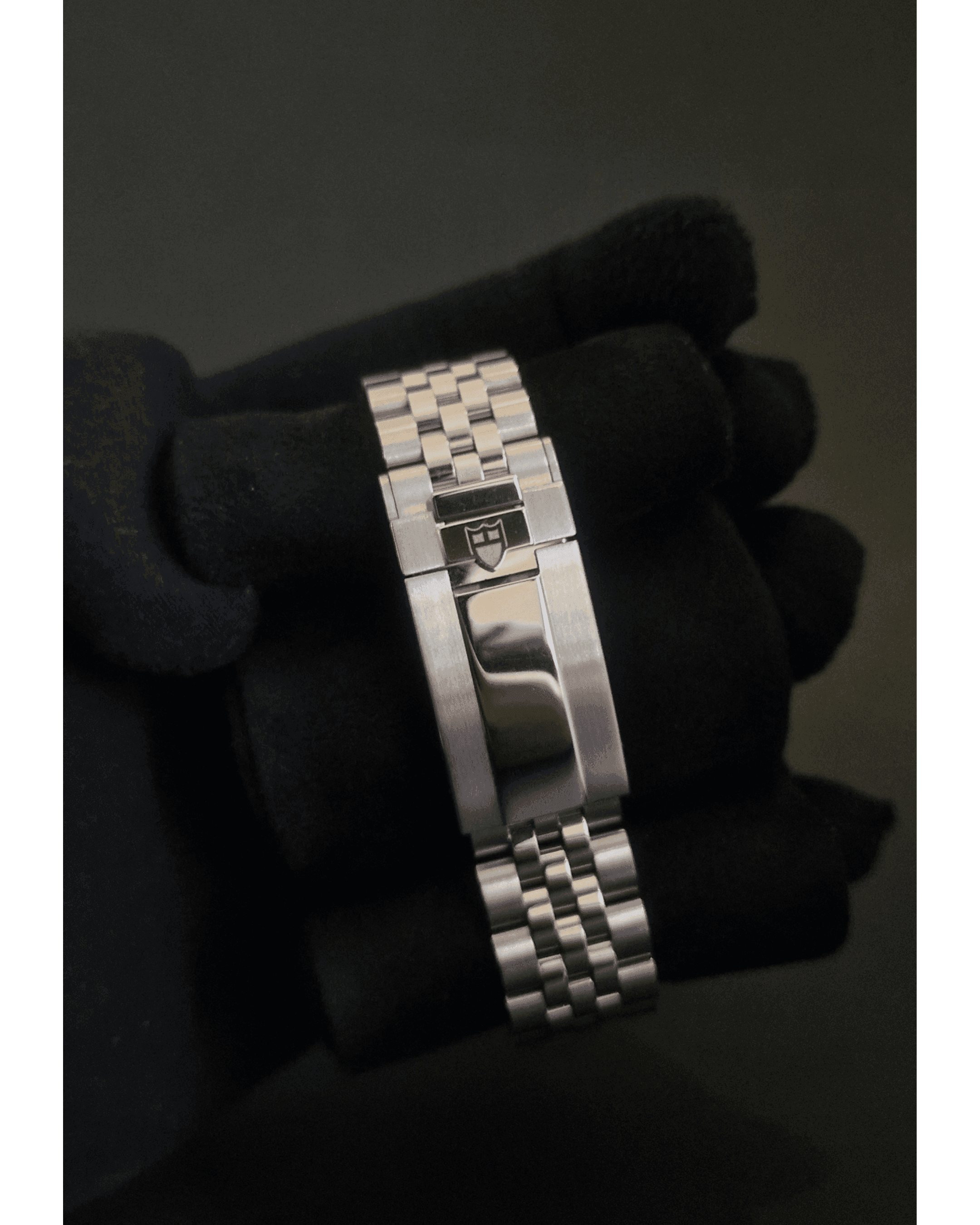 Tudor Black Bay 58 GMT — view 3
